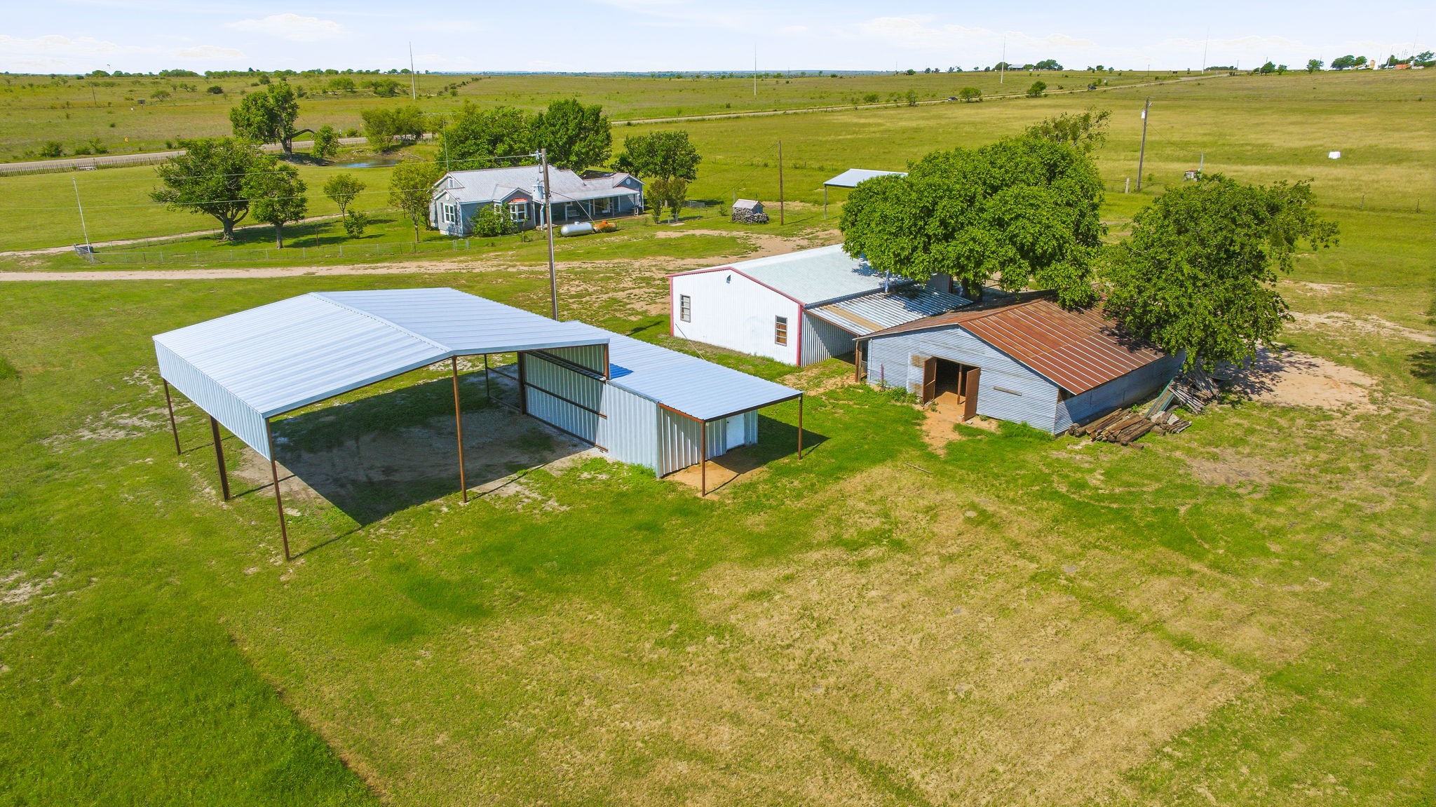 998 Fm218 Hamilton TX 76531