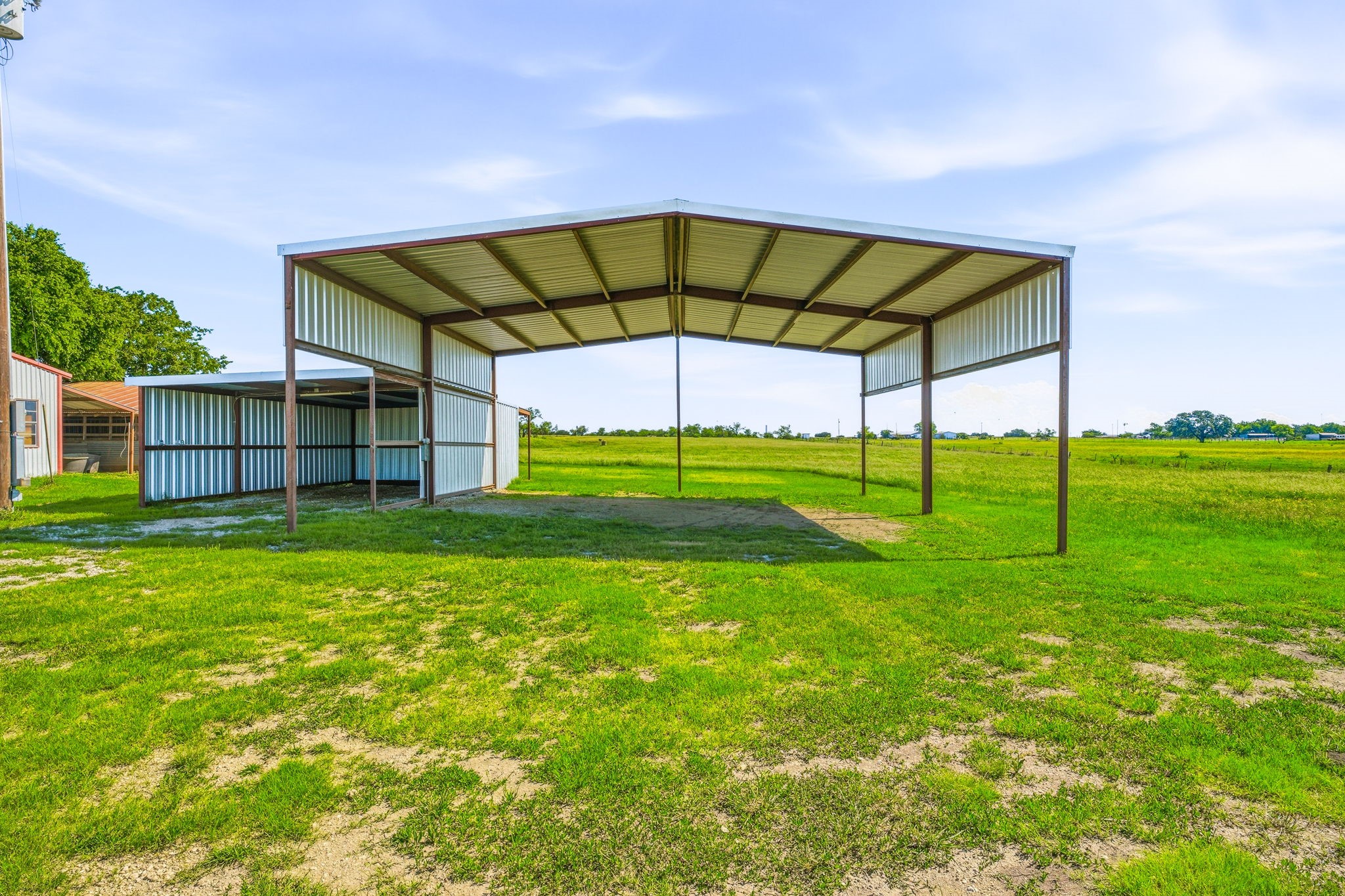 998 Fm218 Hamilton TX 76531