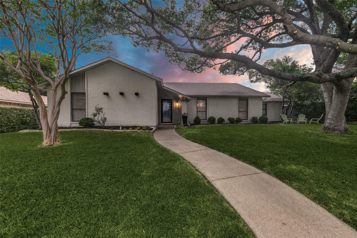 6717 Hunters Ridge Drive Dallas TX 75248