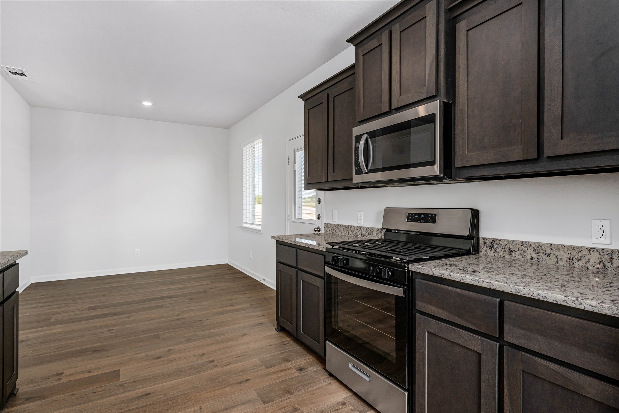 905 Cawthorne Trail Fort Worth TX 76108