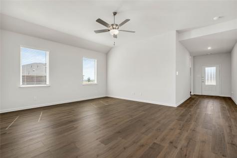 905 Cawthorne Trail Fort Worth TX 76108