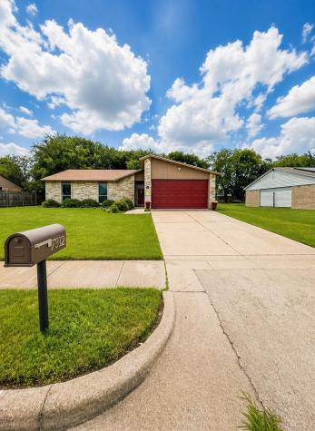 7312 Stonewall Road Forest Hill TX 76140