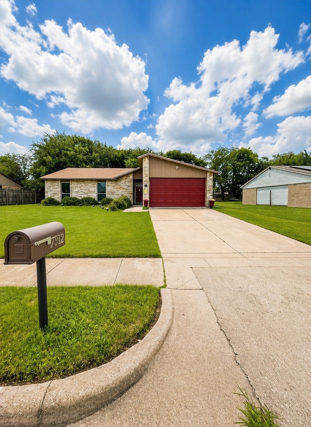 7312 Stonewall Road Forest Hill TX 76140