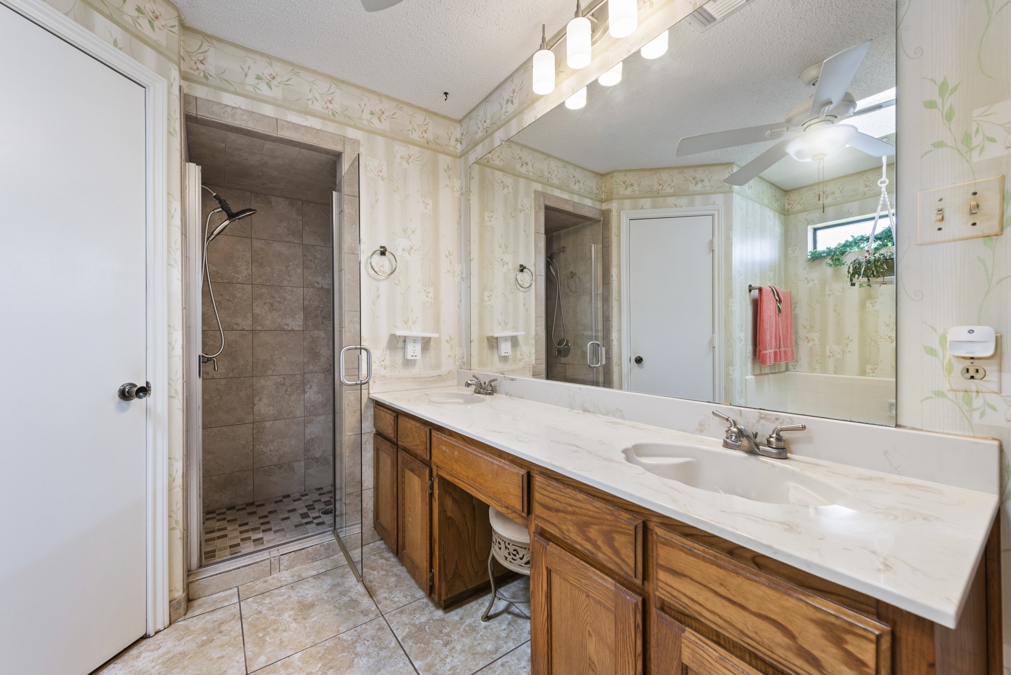 4510 Indian Oaks Trail Arlington TX 76017