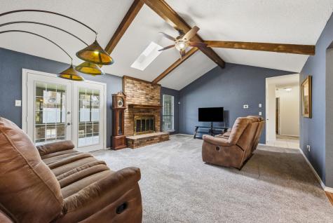 4510 Indian Oaks Trail Arlington TX 76017