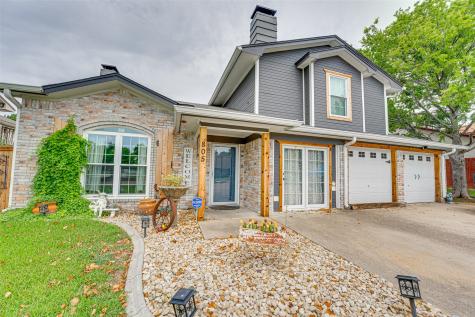 805 Park Place Boulevard Midlothian TX 76065