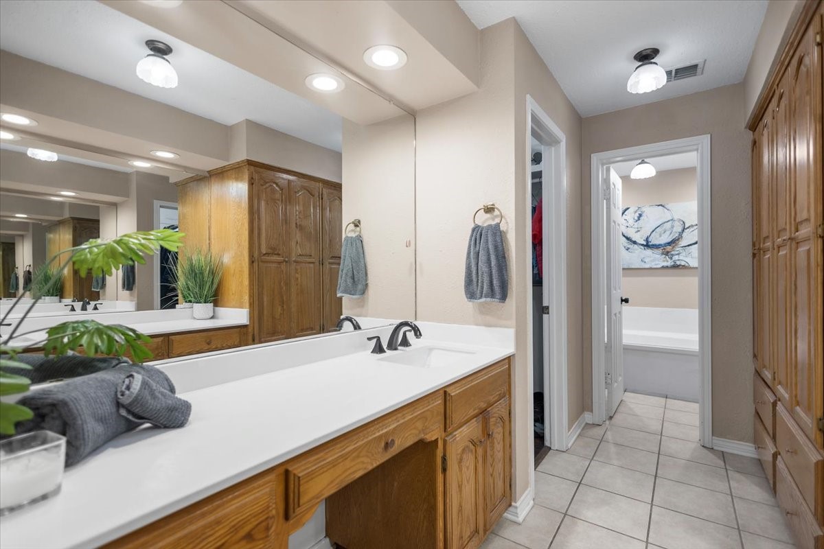 1635 Meadowlark Drive Hideaway TX 75771