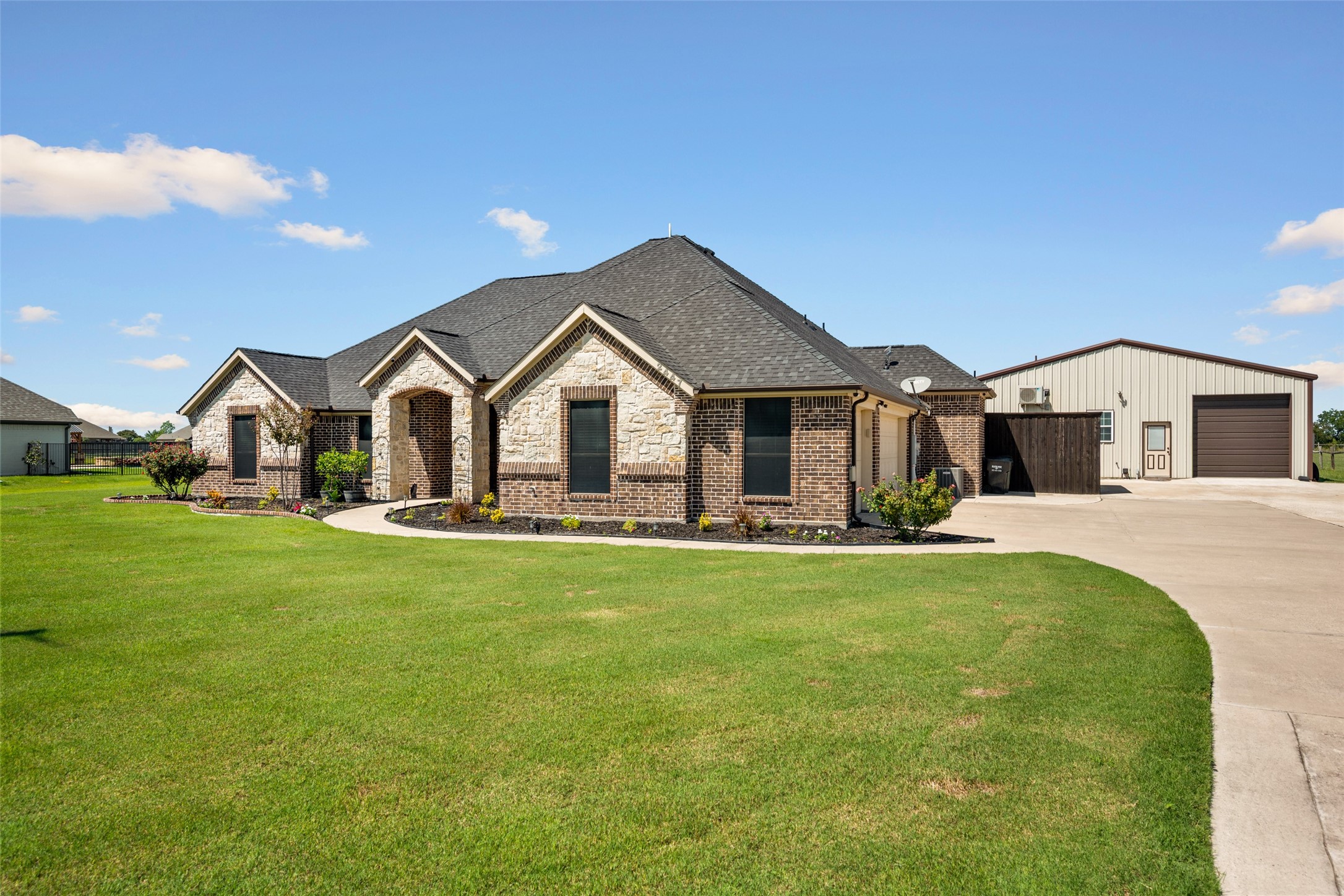 2447 County Road 2710 Caddo Mills TX 75135
