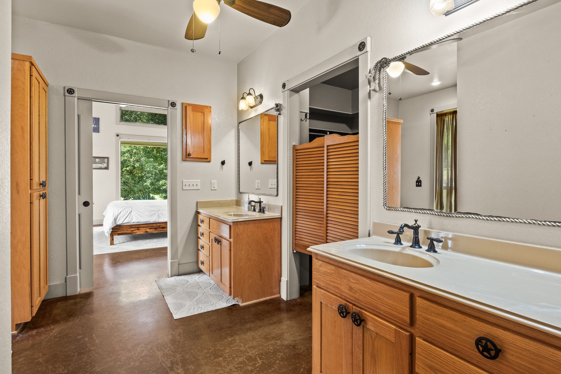 140 County Road 2242 Daingerfield TX 75638