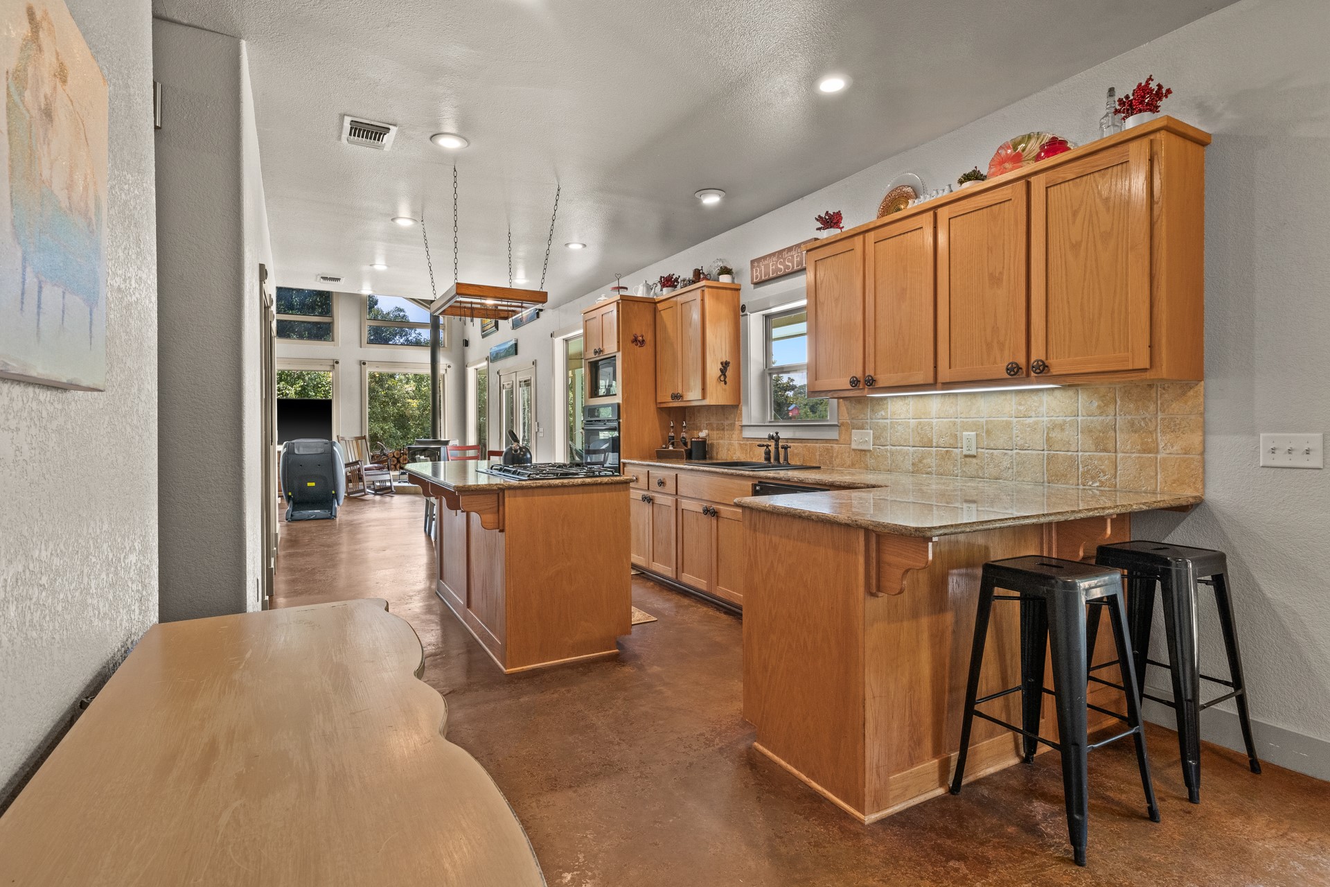 140 County Road 2242 Daingerfield TX 75638