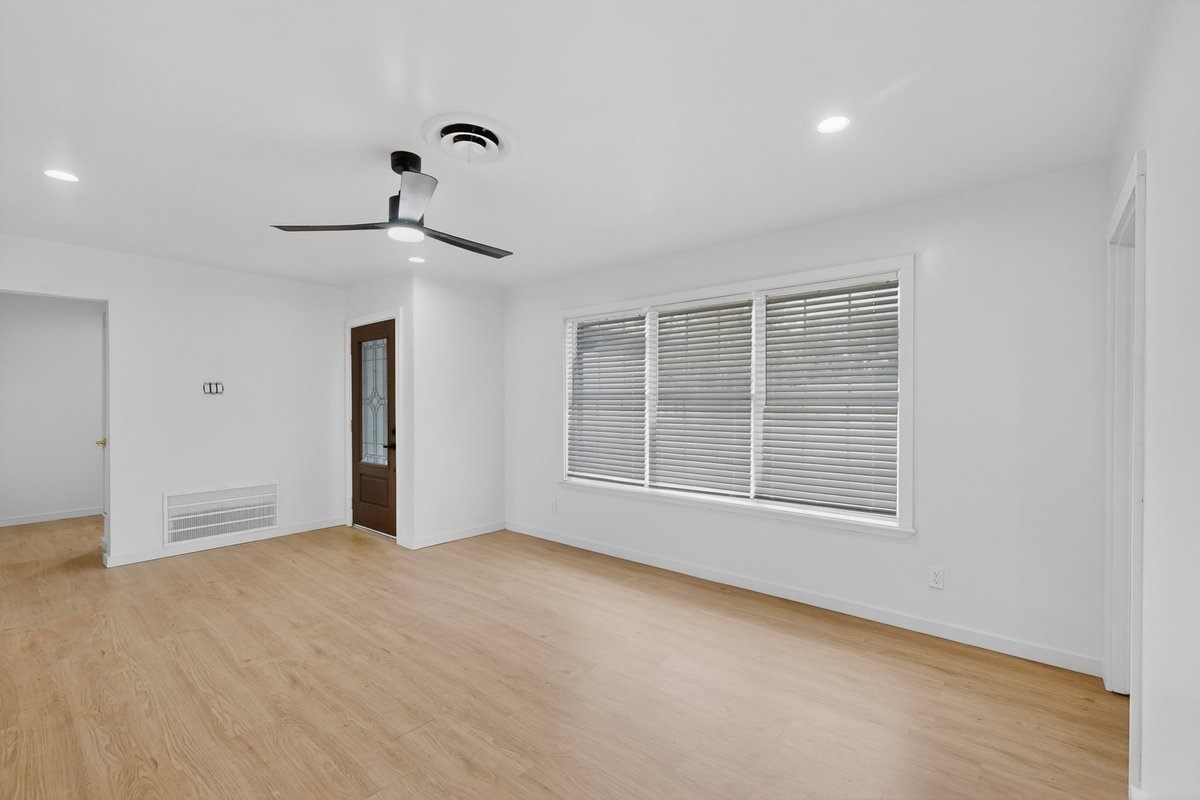 2217 52nd Street Dallas TX 75216