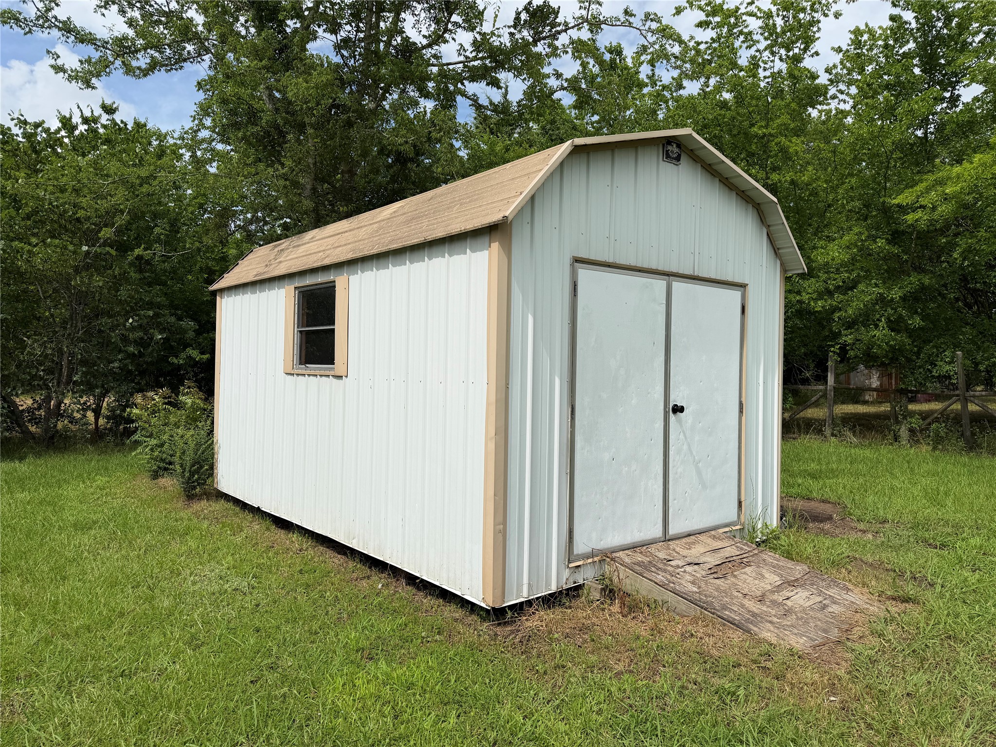615 Smith Circle Point TX 75472