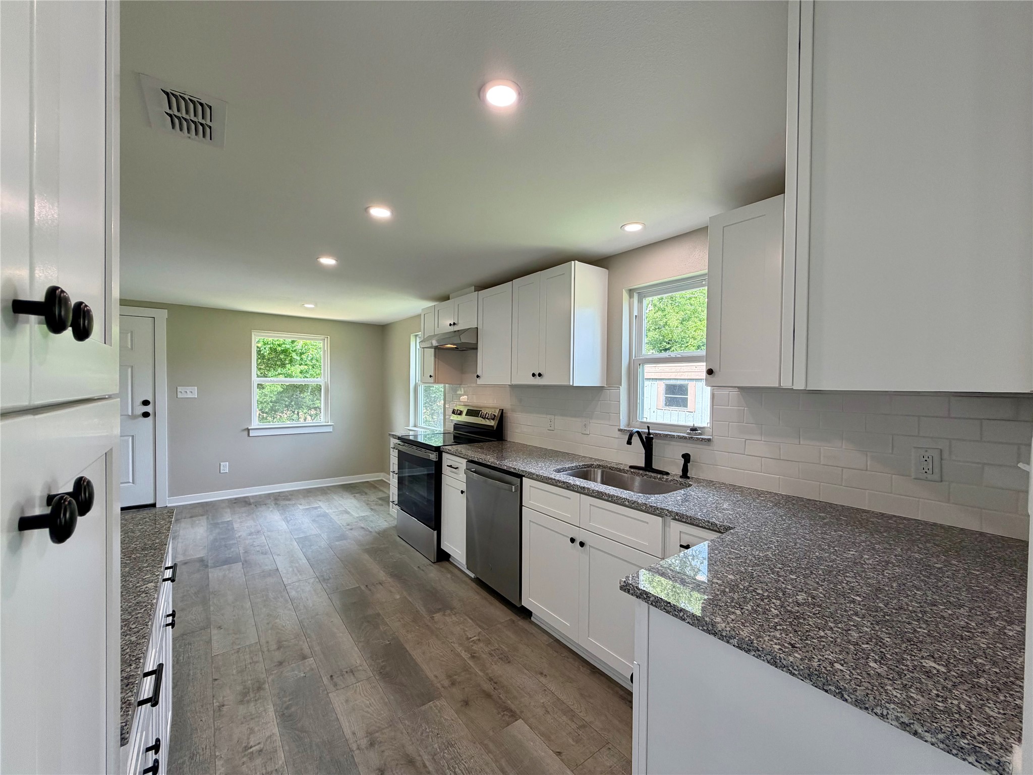 615 Smith Circle Point TX 75472