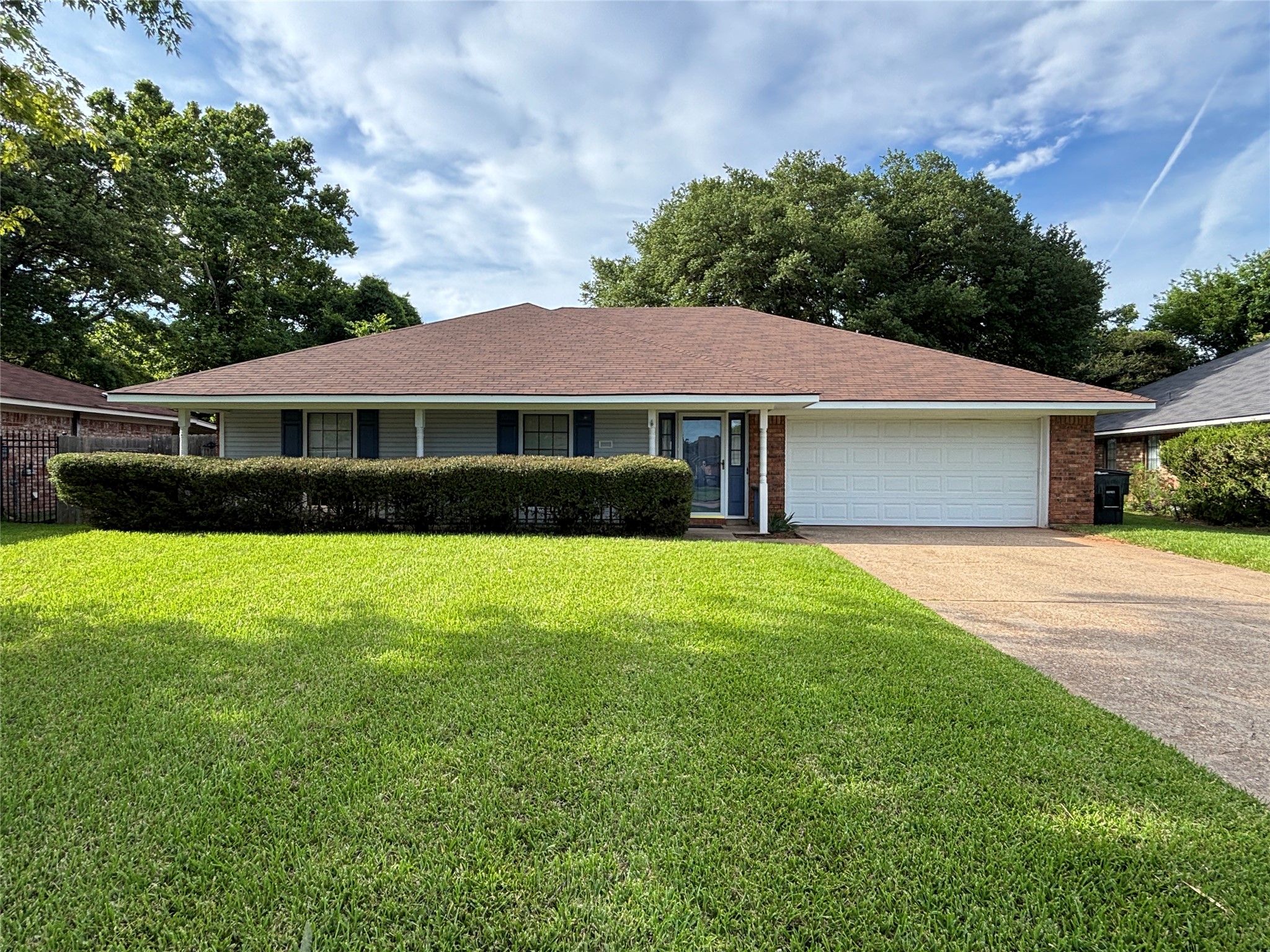 2527 Spruce Drive Bossier City LA 71111