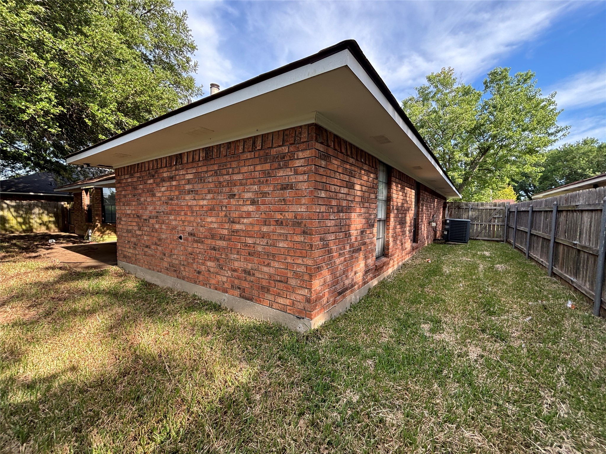 2527 Spruce Drive Bossier City LA 71111