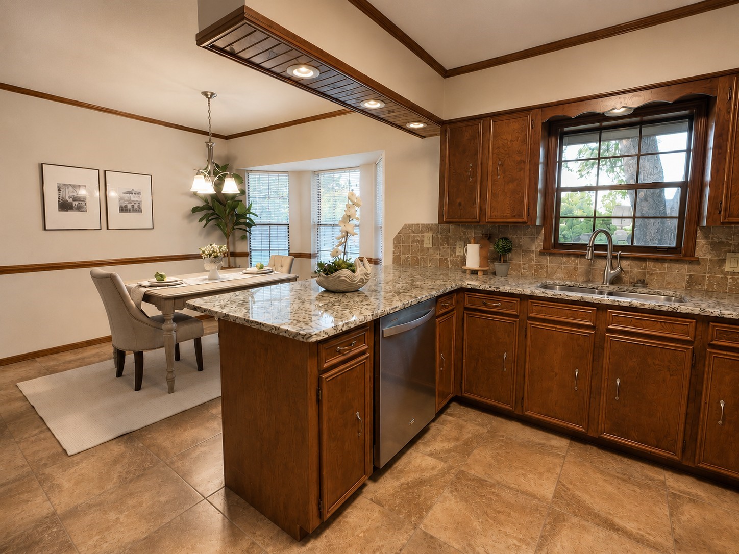 2527 Spruce Drive Bossier City LA 71111