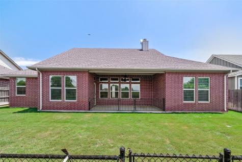 106 King Arthur Court Glen Rose TX 76043