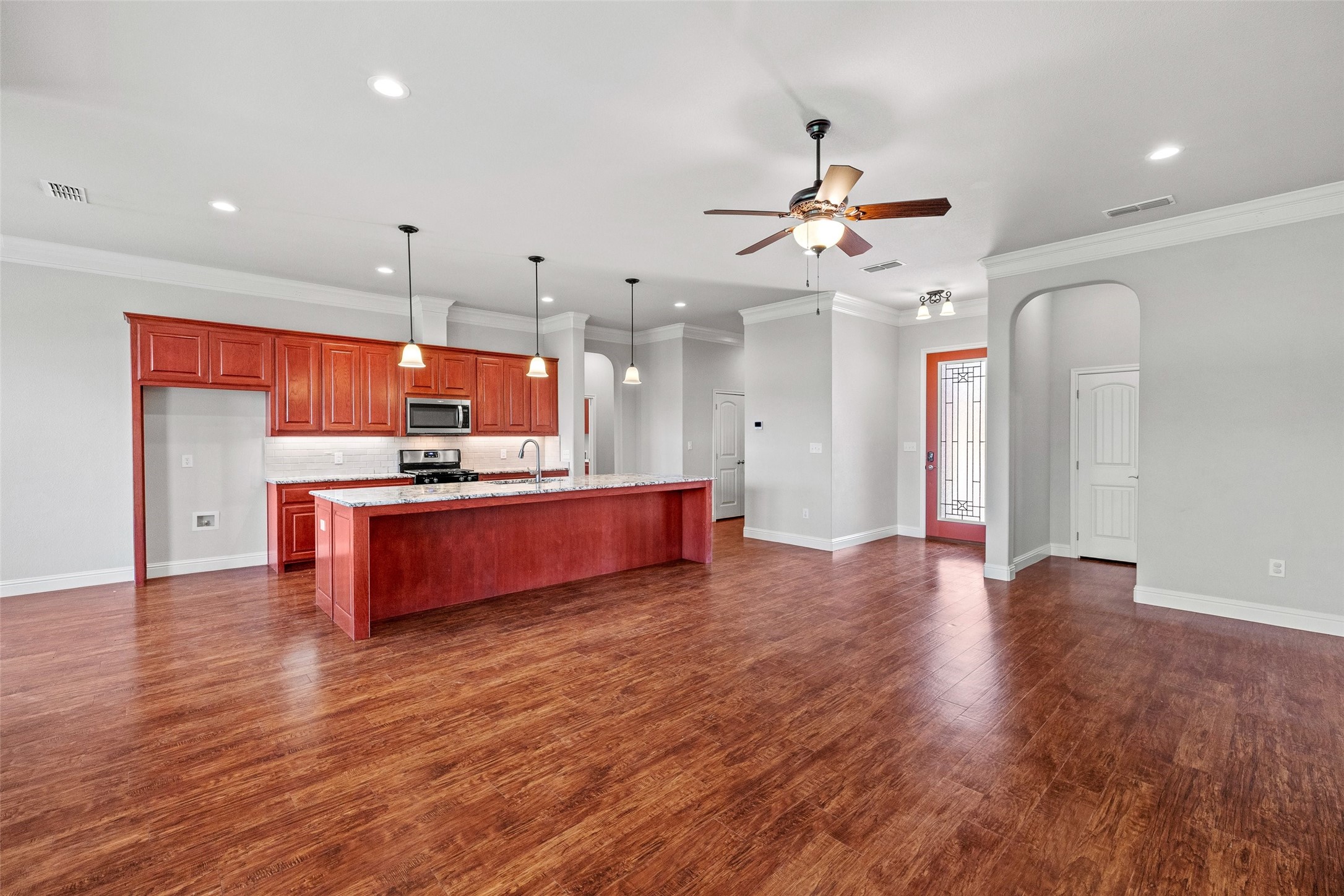 106 King Arthur Court Glen Rose TX 76043