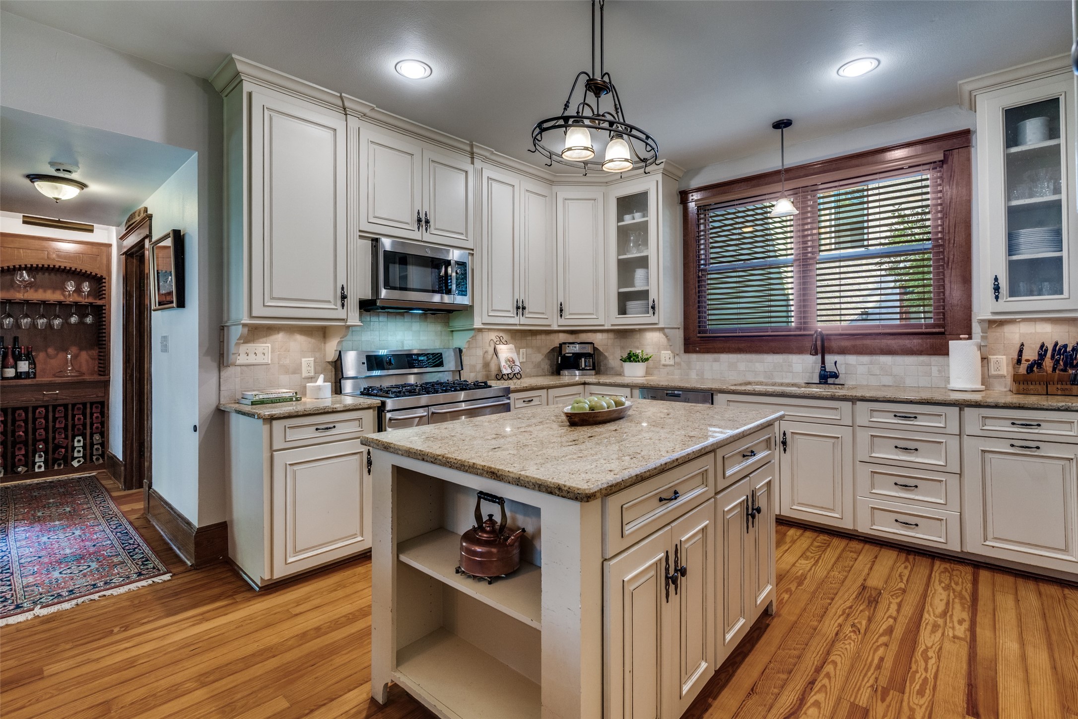 4811 Swiss Avenue Dallas TX 75204
