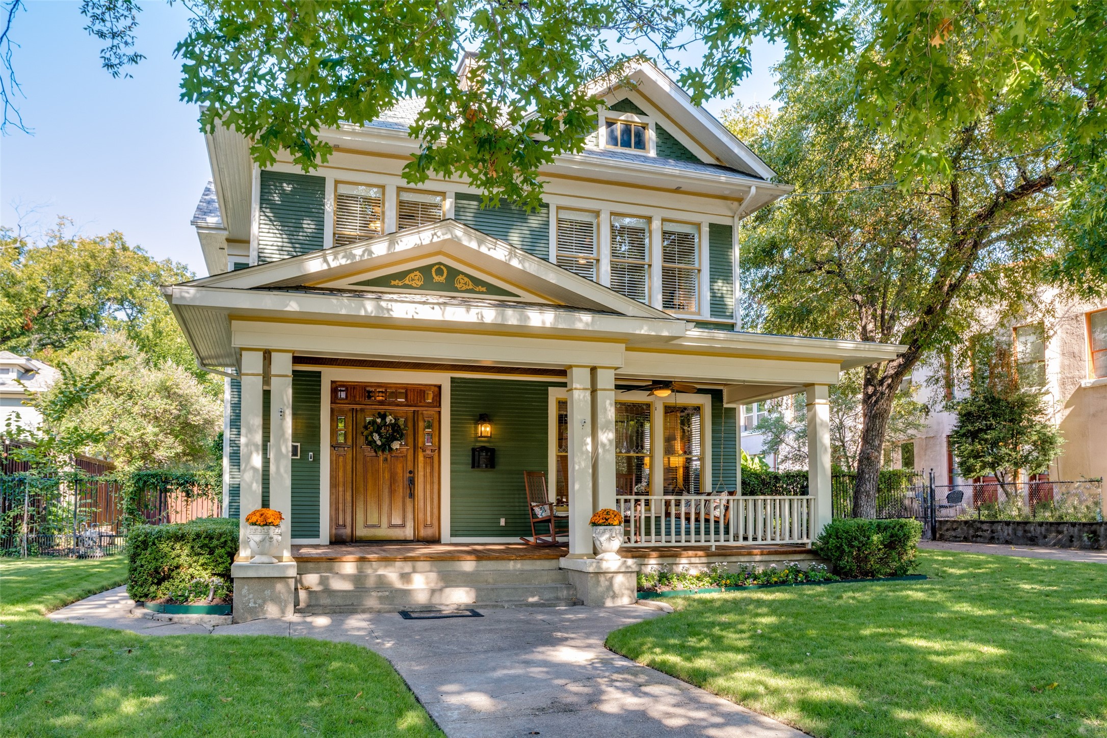 4811 Swiss Avenue Dallas TX 75204