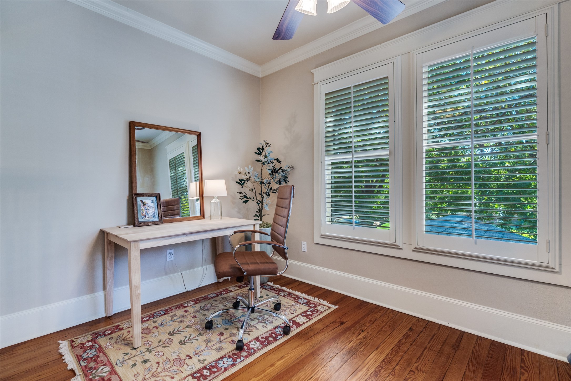 4811 Swiss Avenue Dallas TX 75204