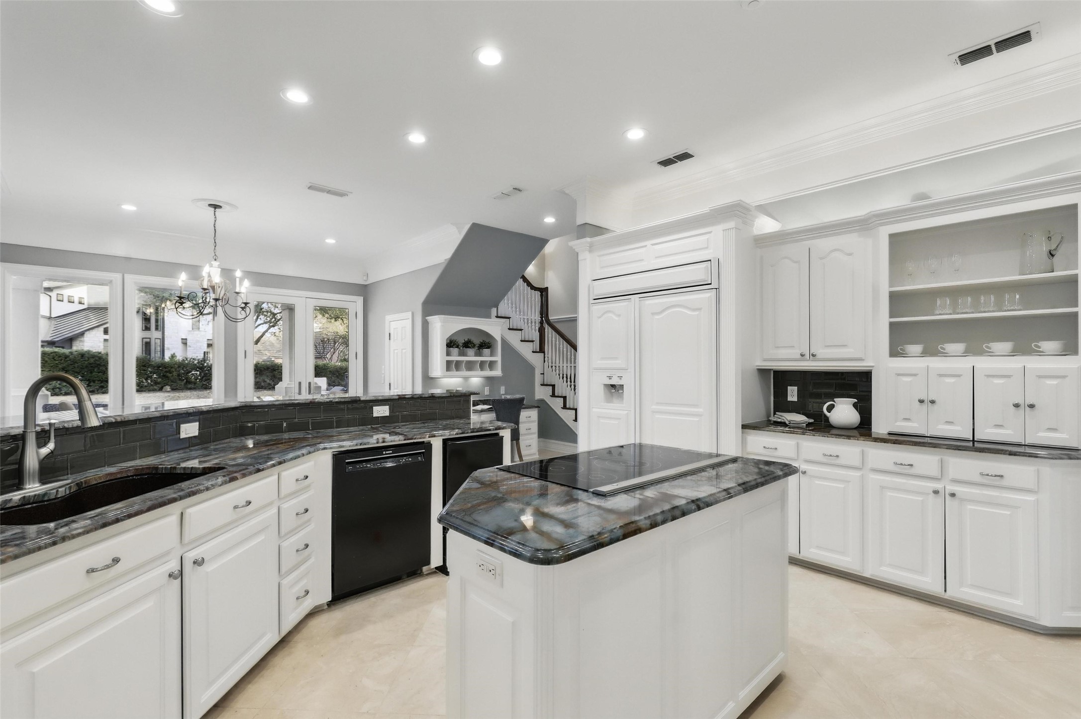 6800 Oak Hill Drive Fort Worth TX 76132