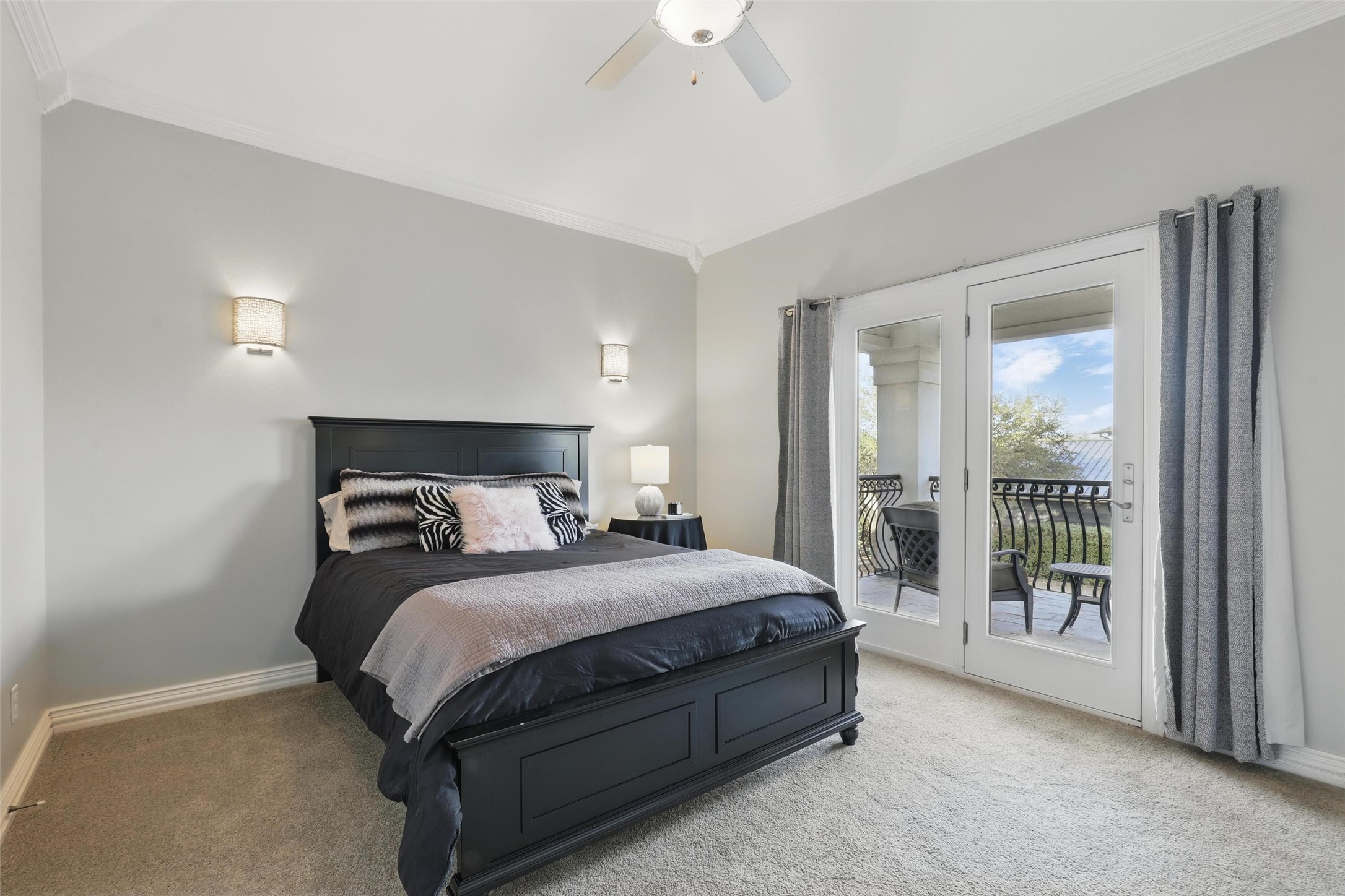 6800 Oak Hill Drive Fort Worth TX 76132