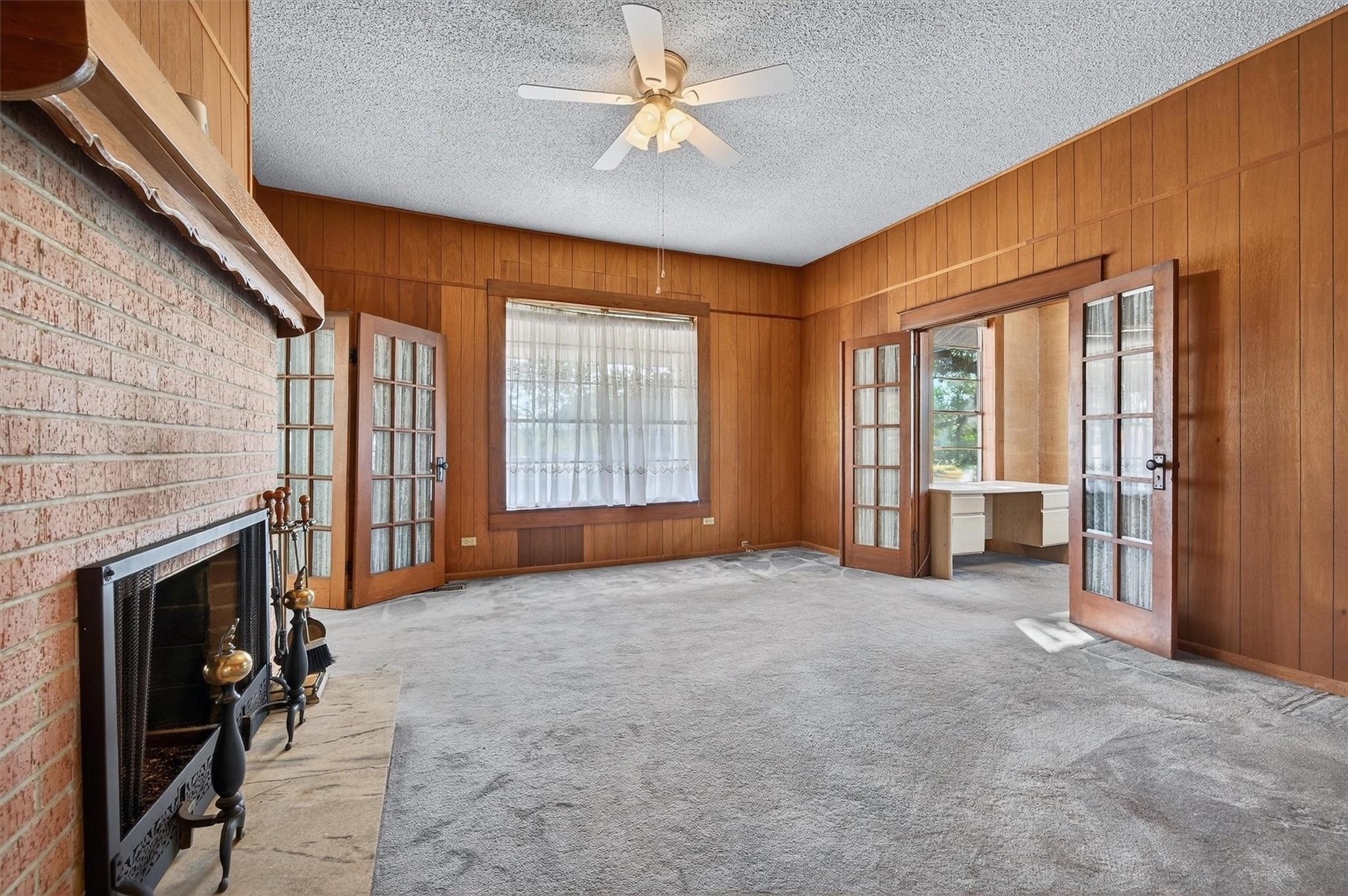 201 N Main Street Leonard TX 75452