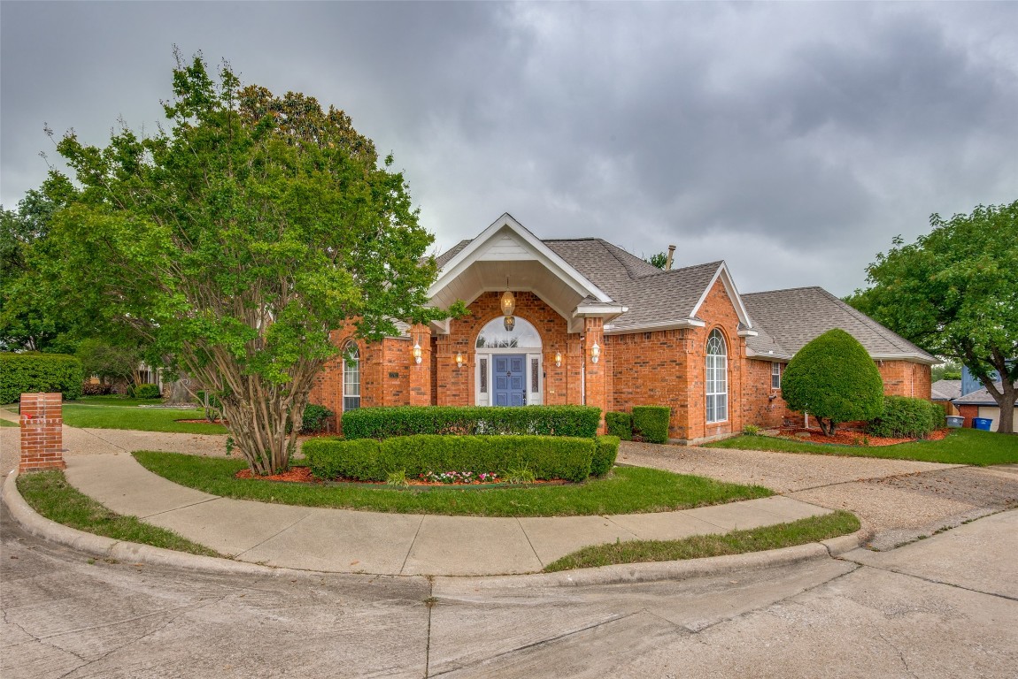 2703 Van Gogh Place Dallas TX 75287