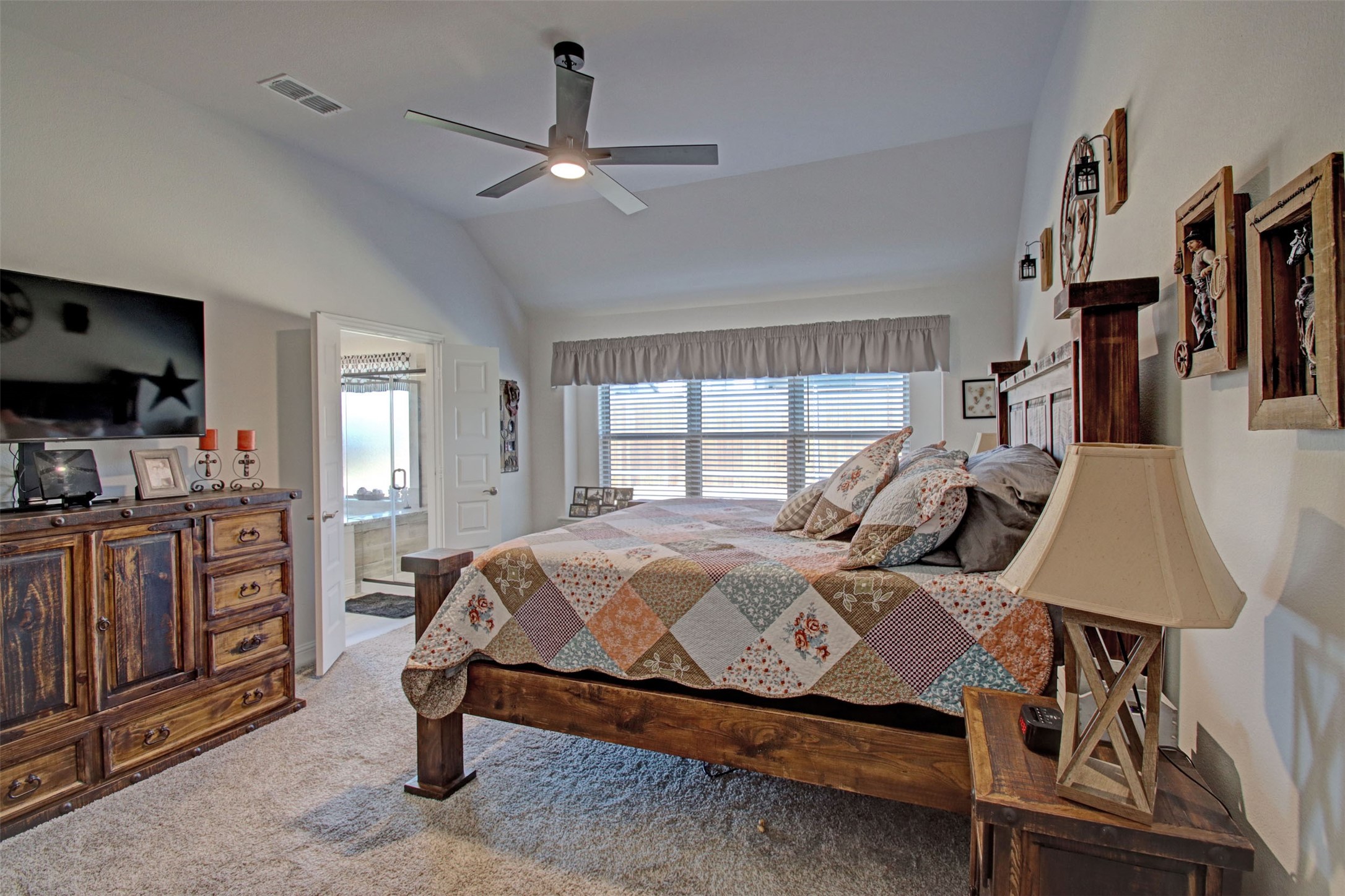 1916 Nightfall Drive Alvarado TX 76009