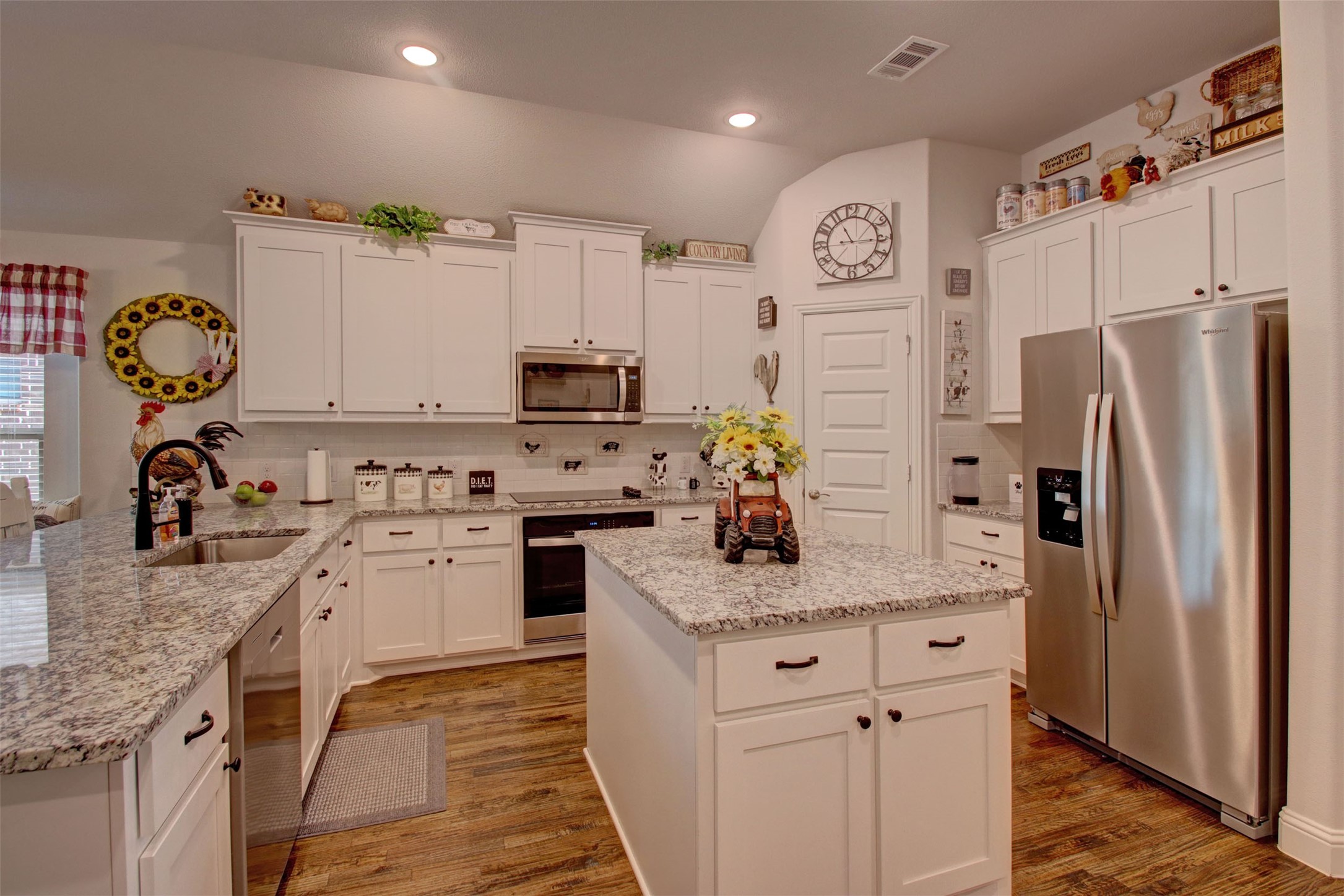 1916 Nightfall Drive Alvarado TX 76009