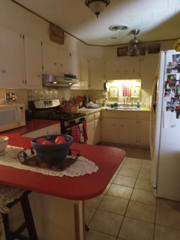 408 E Johnston Street Rotan TX 79546