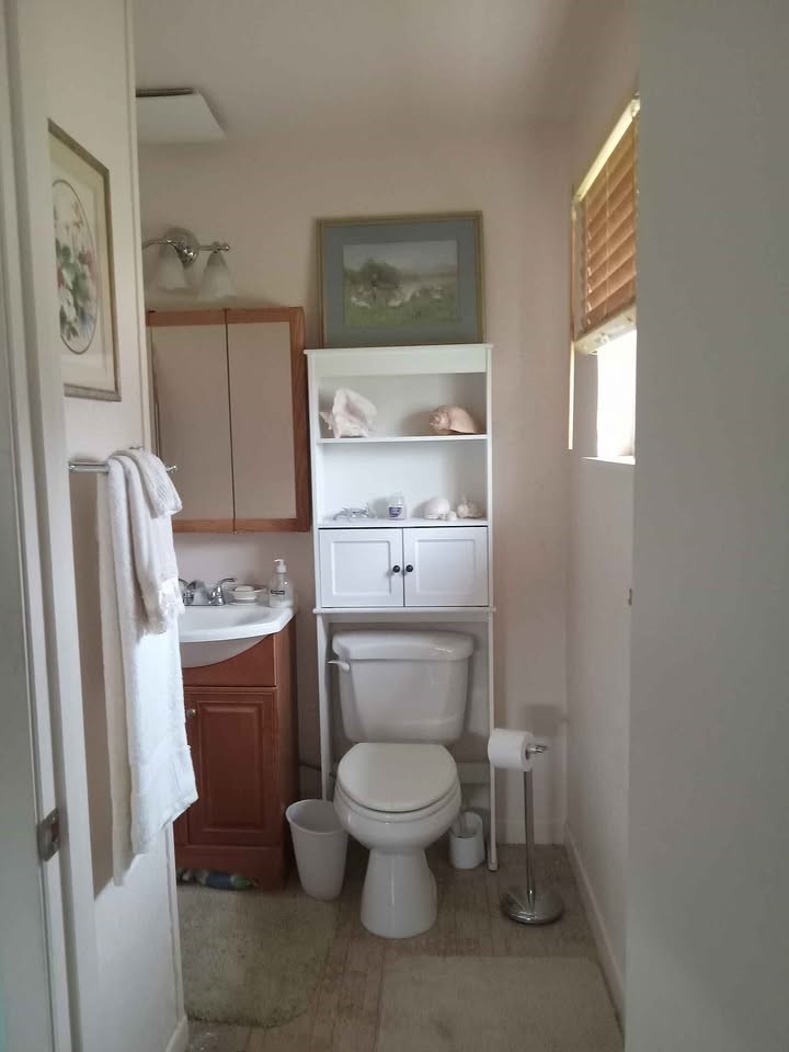 408 E Johnston Street Rotan TX 79546
