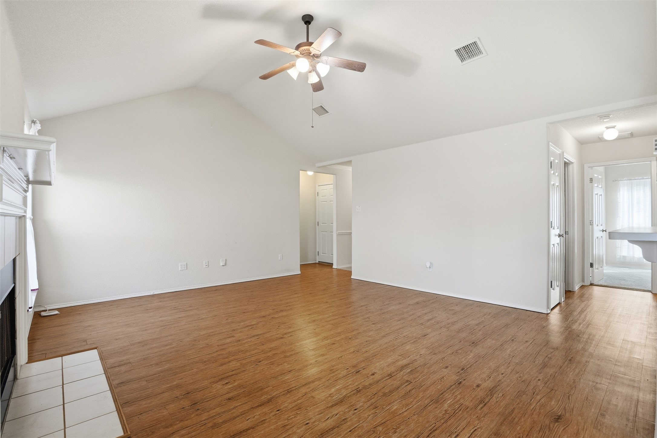 212 Preston Drive Cleburne TX 76033
