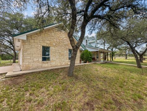 895 Pr 202 - 25ac Highway 281 Hamilton TX 76531