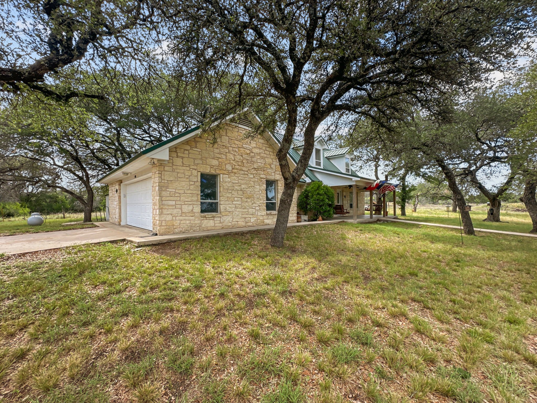 895 Pr 202 - 25ac Highway 281 Hamilton TX 76531