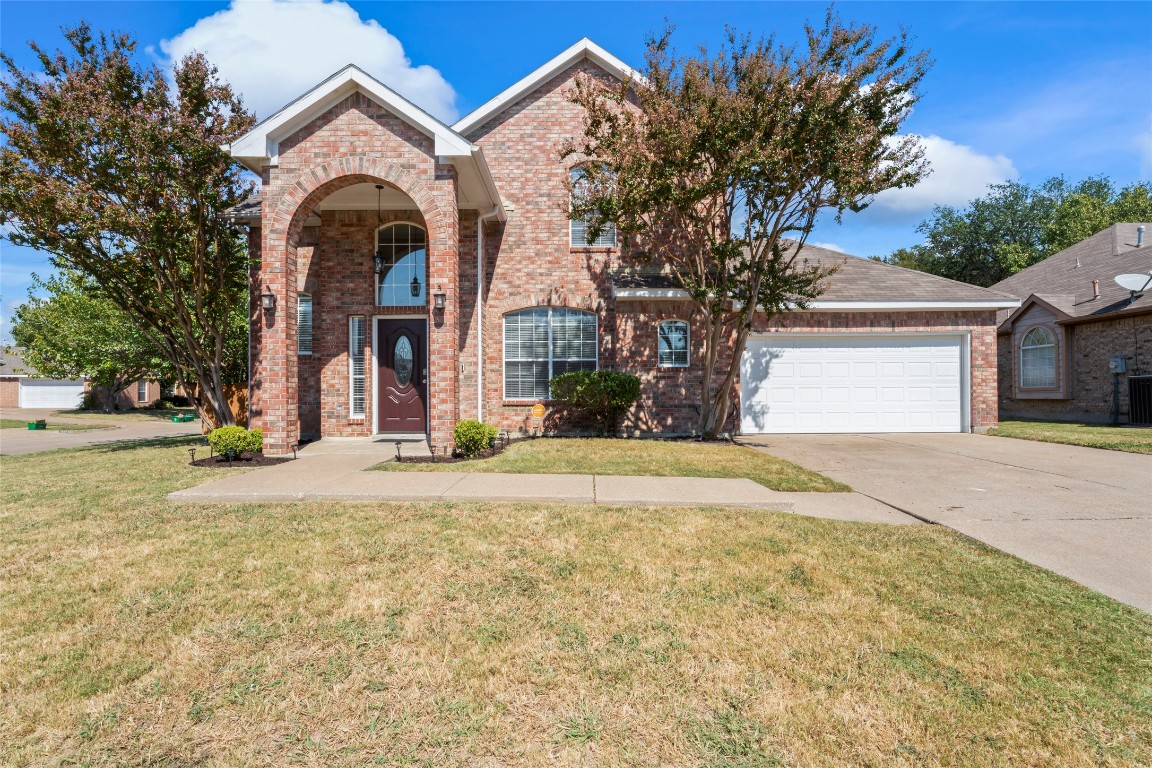 200 Weyland Drive Grand Prairie TX 75052