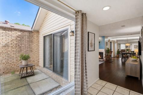 618 Castlewood Lane Arlington TX 76012