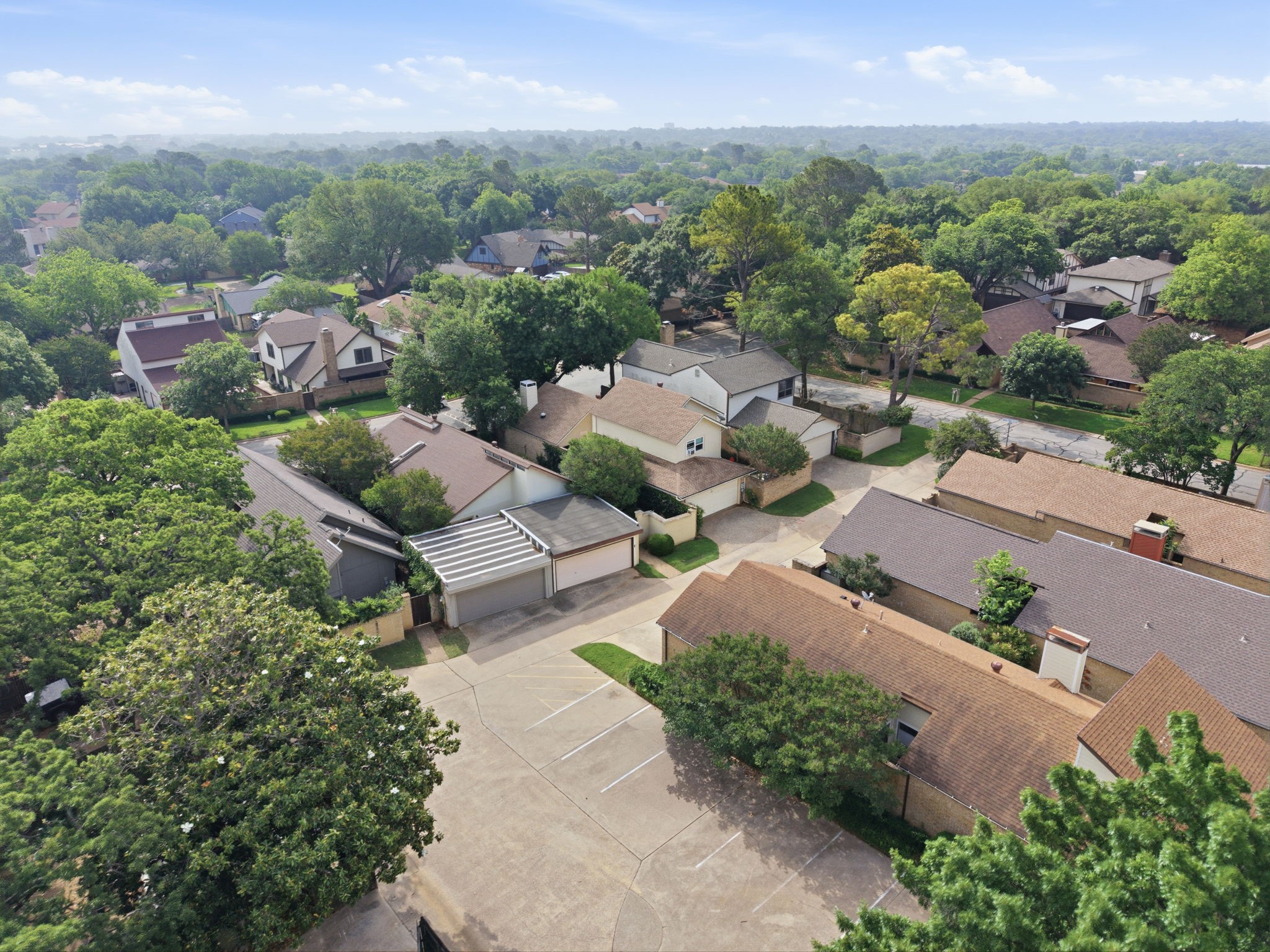 618 Castlewood Lane Arlington TX 76012