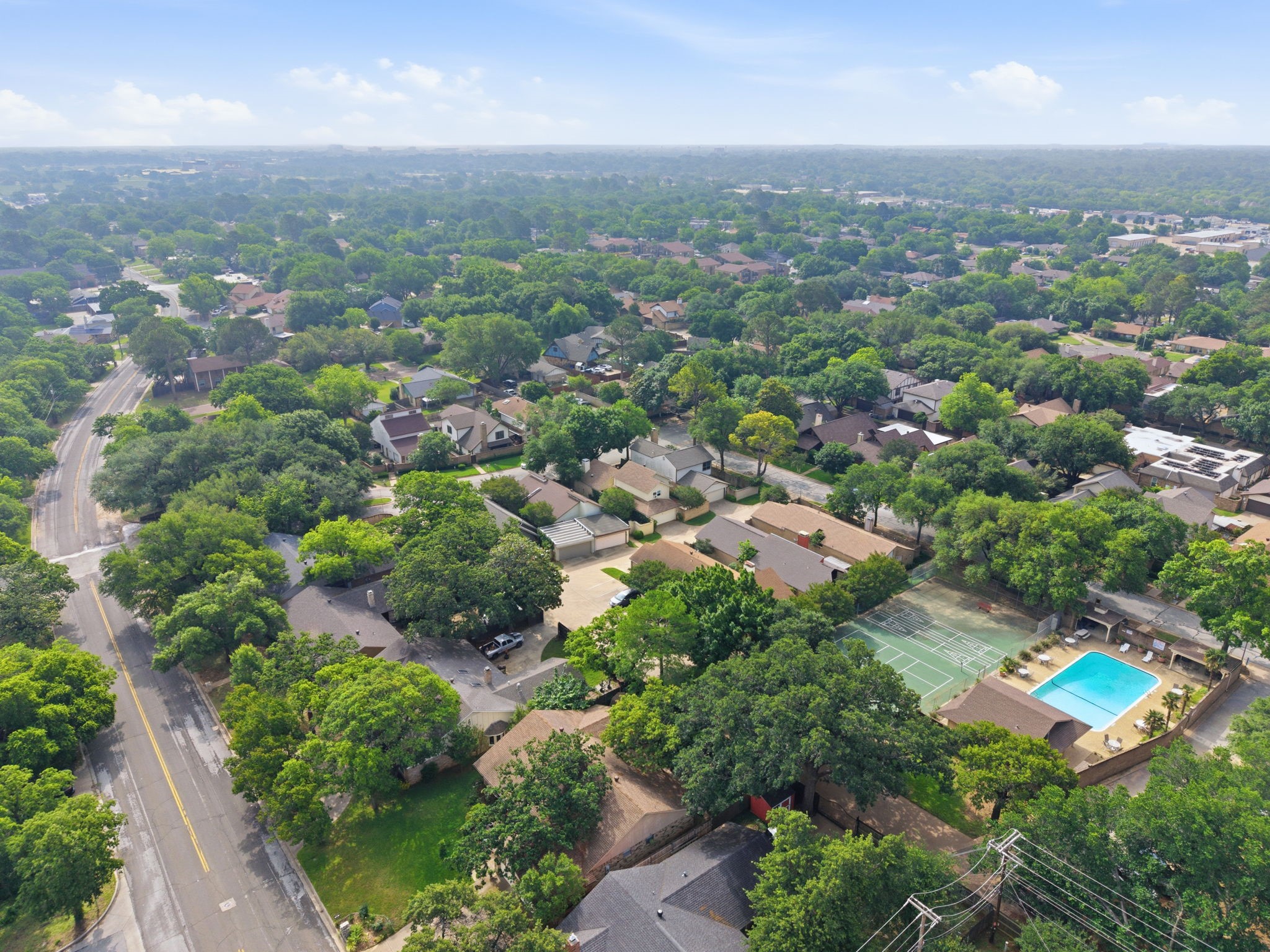 618 Castlewood Lane Arlington TX 76012
