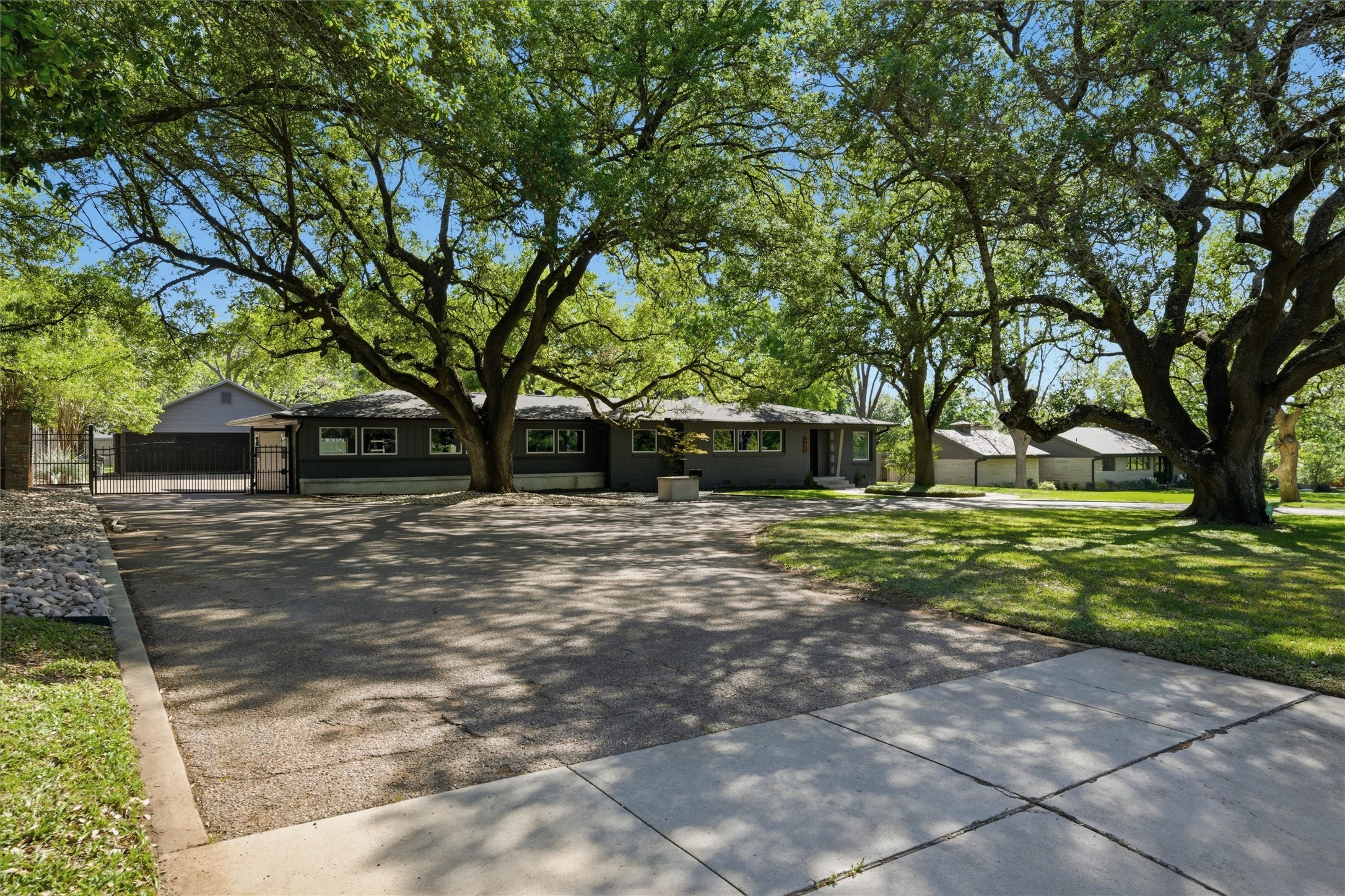 4916 Ridgeview Drive Waco TX 76710