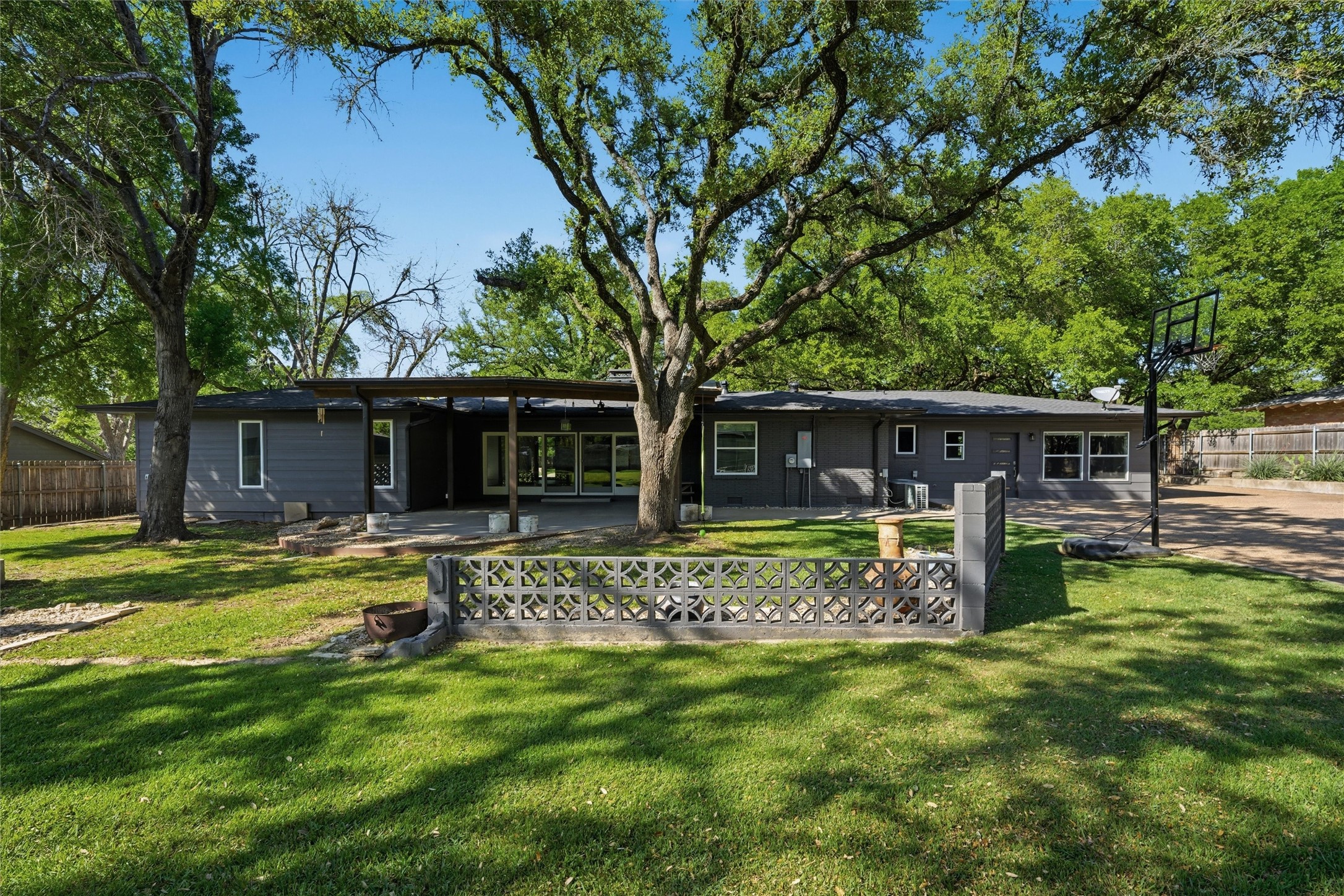 4916 Ridgeview Drive Waco TX 76710