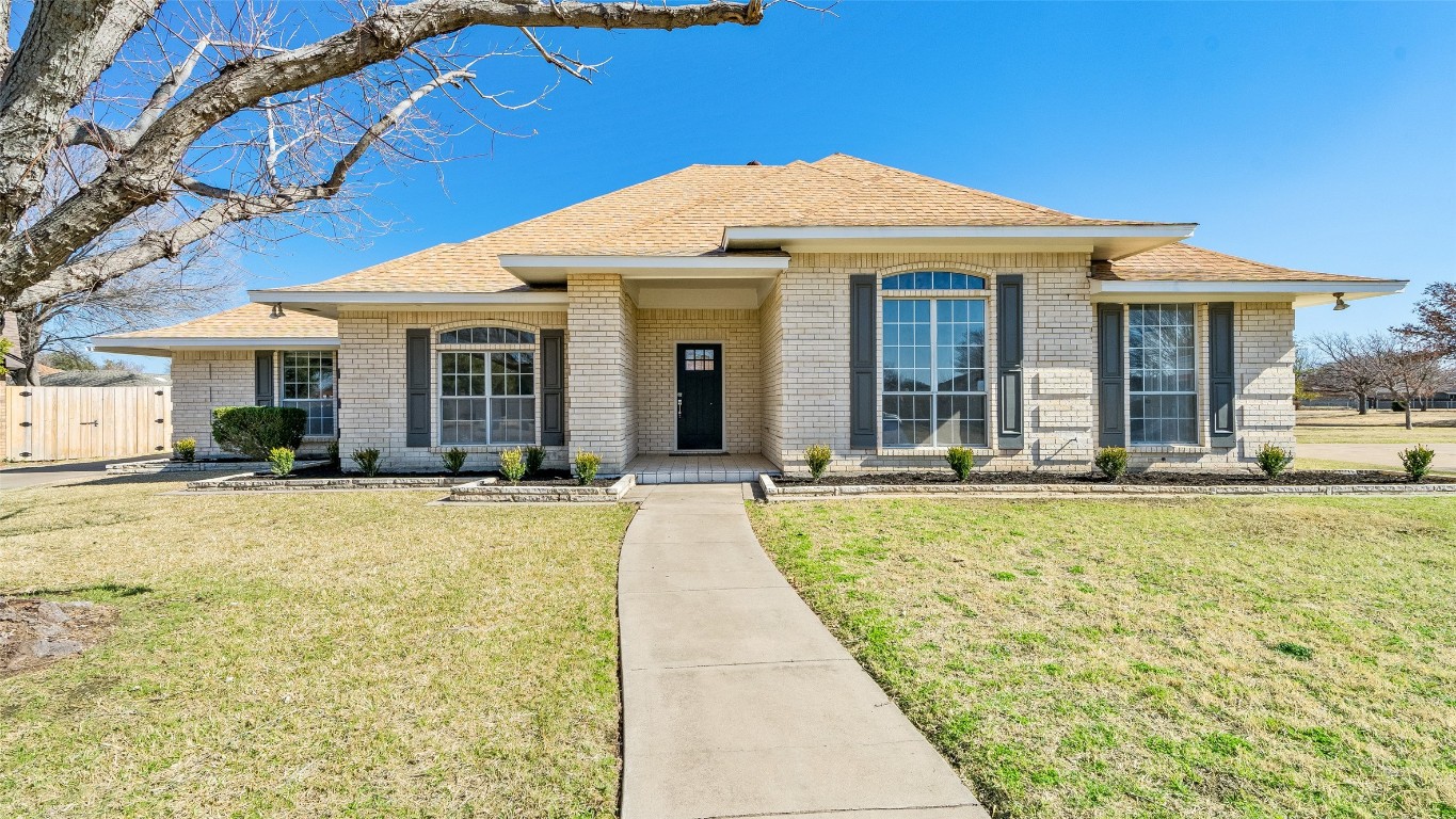 7455 Queensbury Circle Fort Worth TX 76133