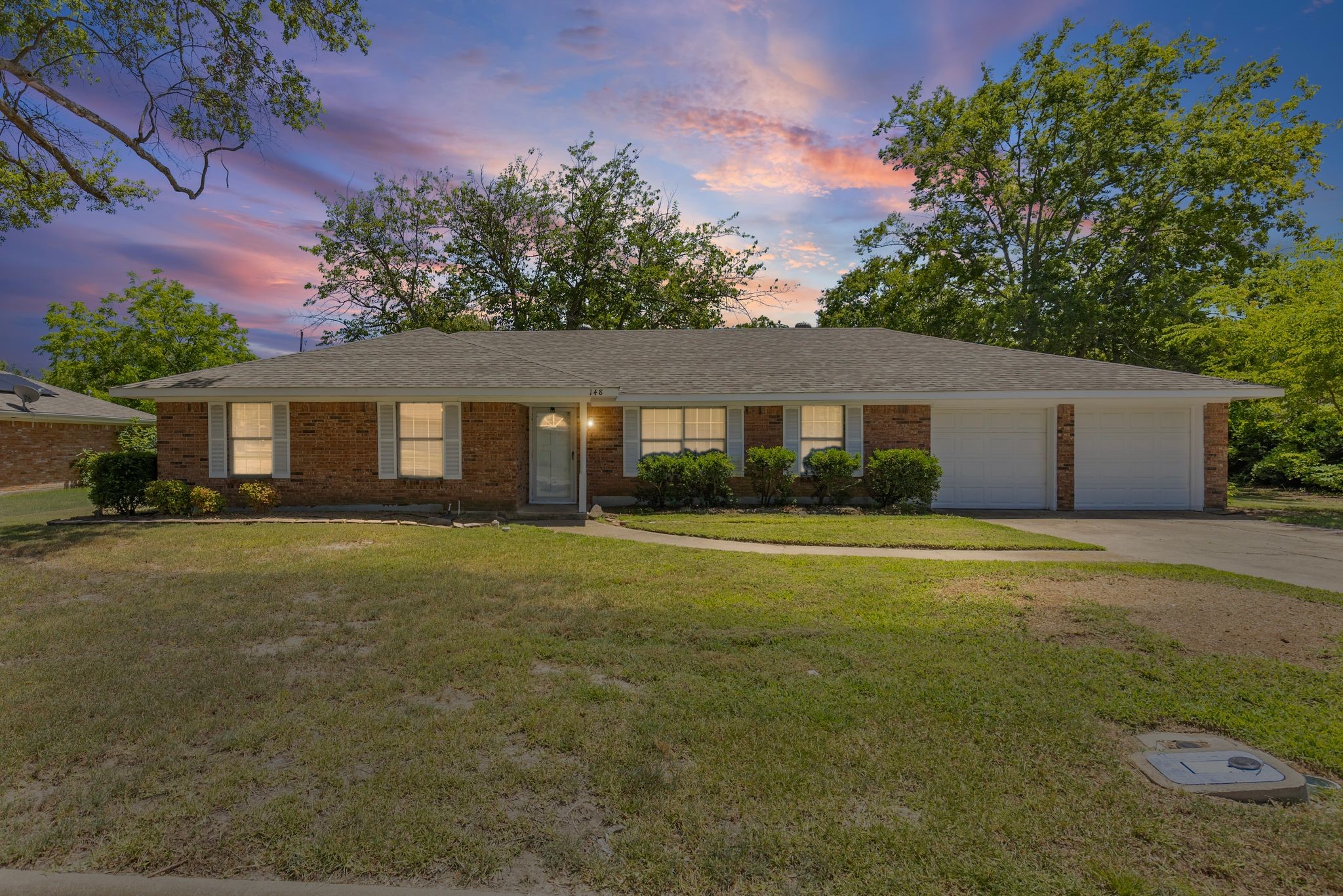 148 Royal Lane Commerce TX 75428