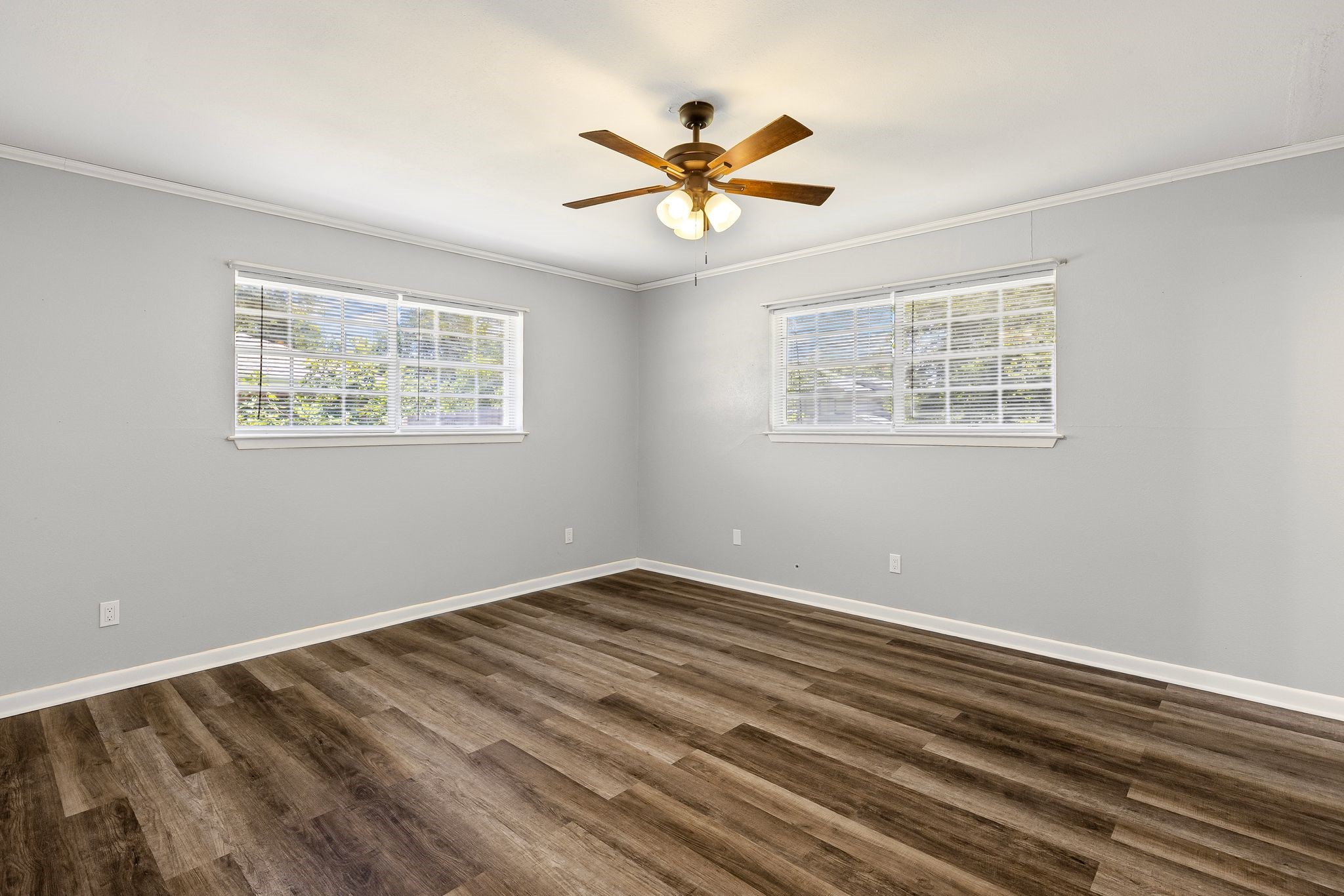 148 Royal Lane Commerce TX 75428