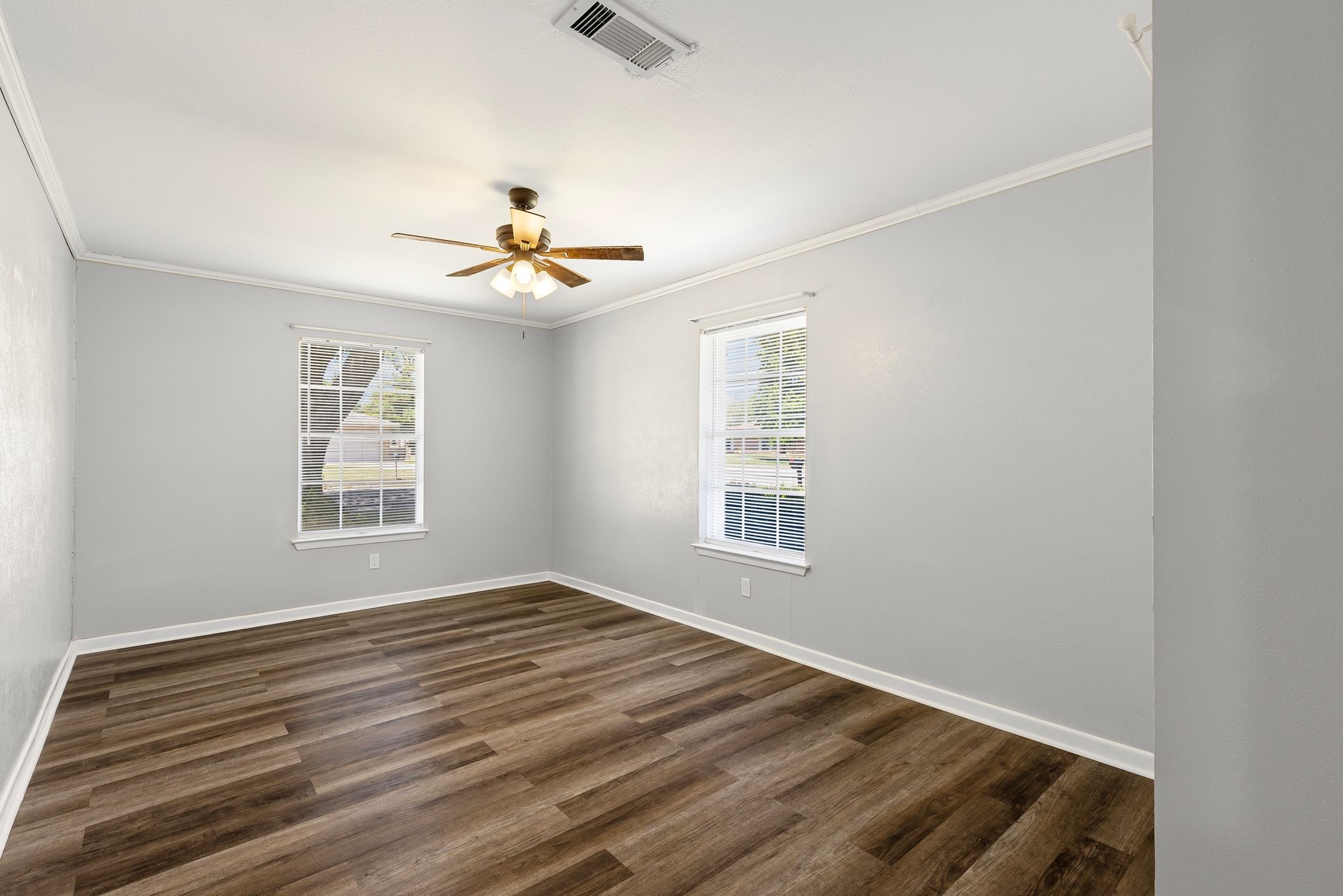148 Royal Lane Commerce TX 75428