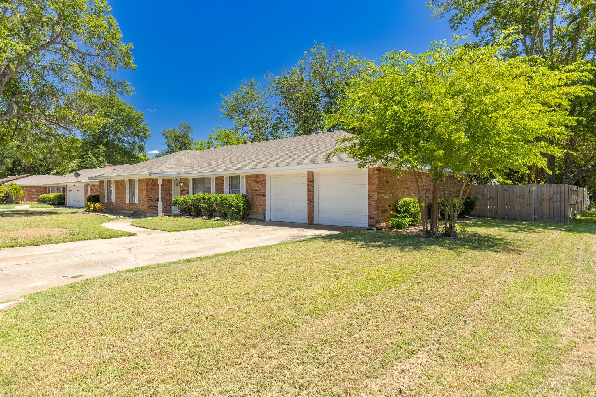 148 Royal Lane Commerce TX 75428