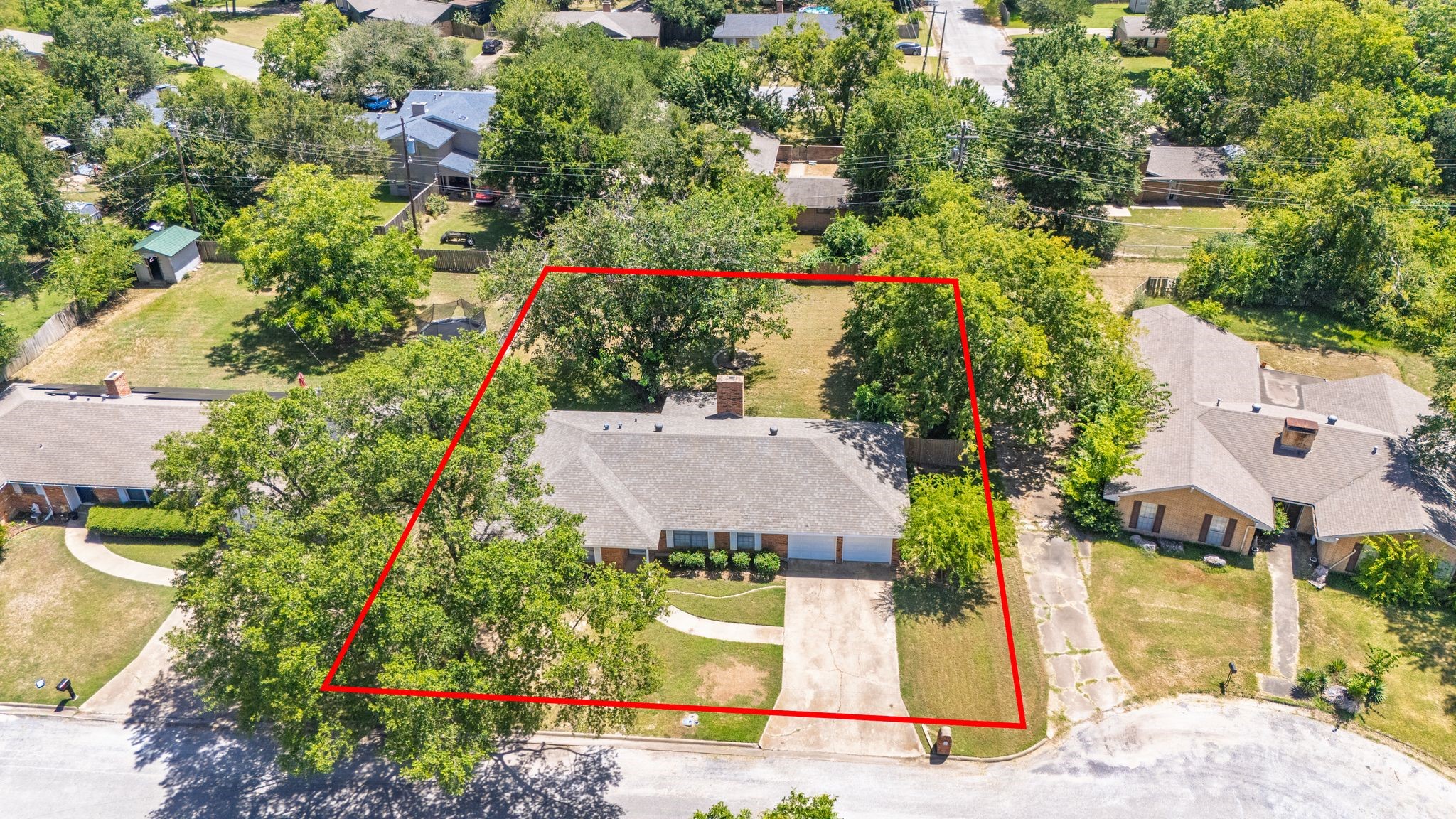 148 Royal Lane Commerce TX 75428