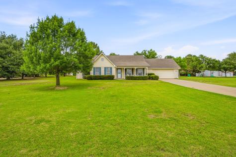 3708 Indian Creek Trail Granbury TX 76049