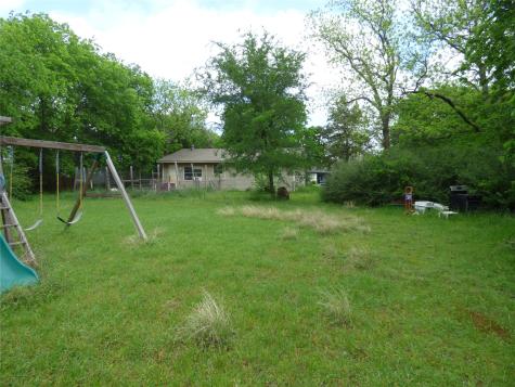 511 W Pecan Street Aubrey TX 76227